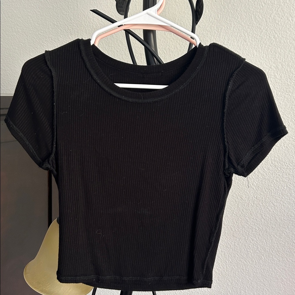 Black Ribbed Crop Top